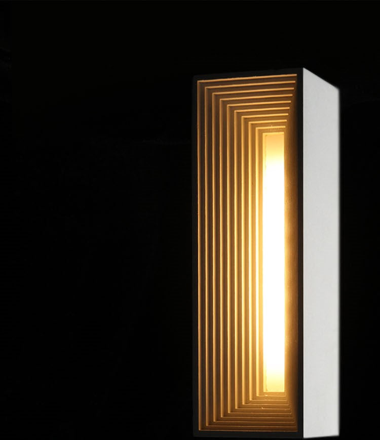 iLLum Petite